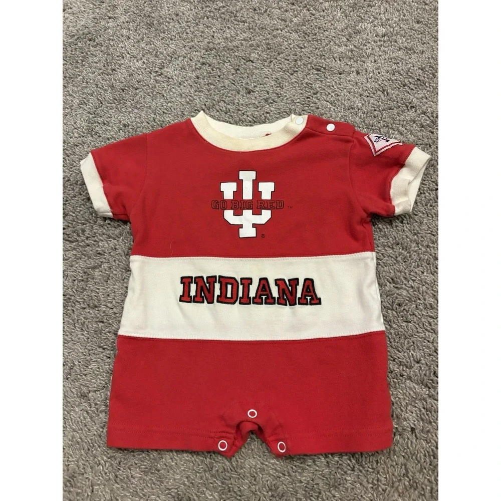 VINTAGE Indiana University Hoosiers Infant body suits / Coveralls / 6-9mo